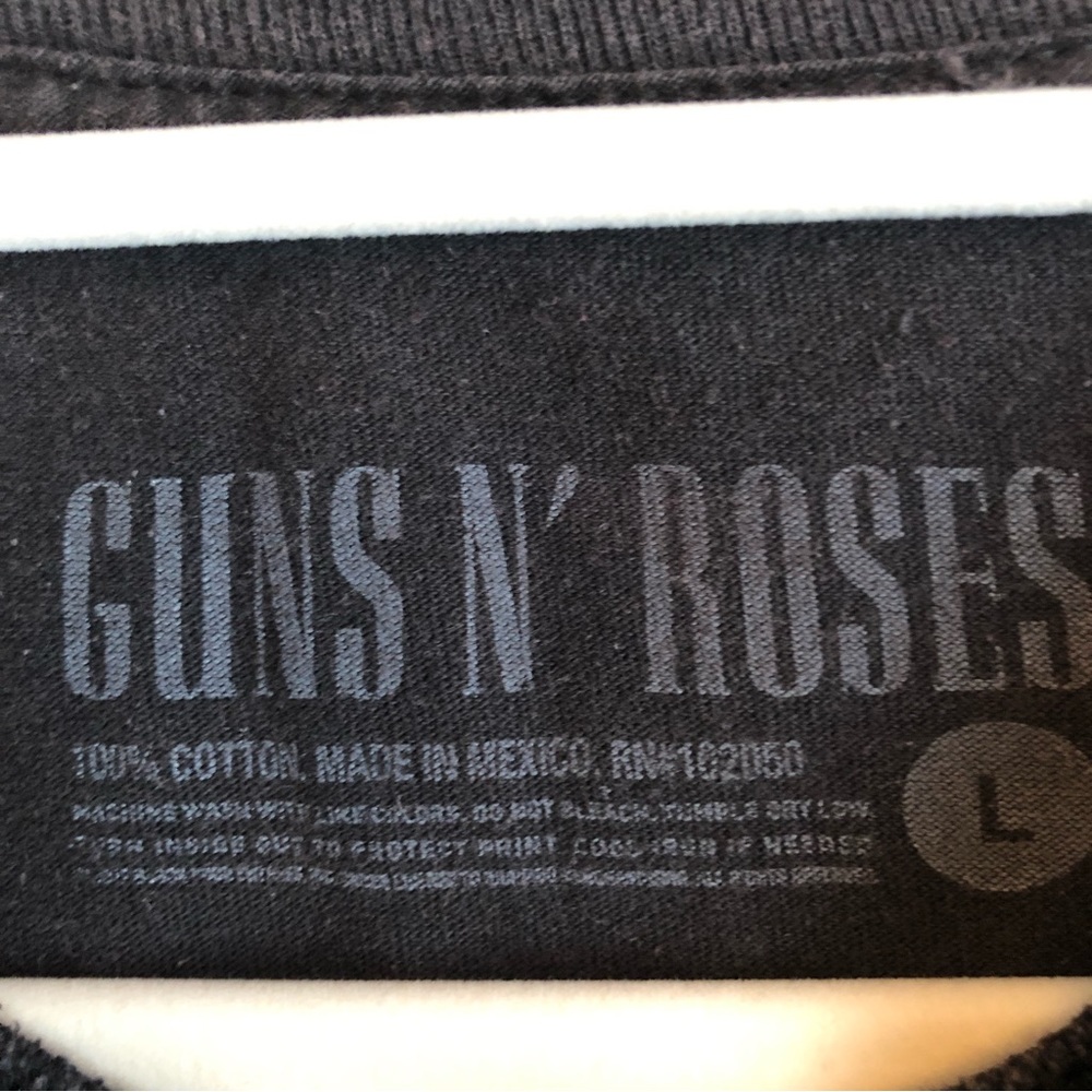 Guns N’ Roses Tee - Picture 5 of 9